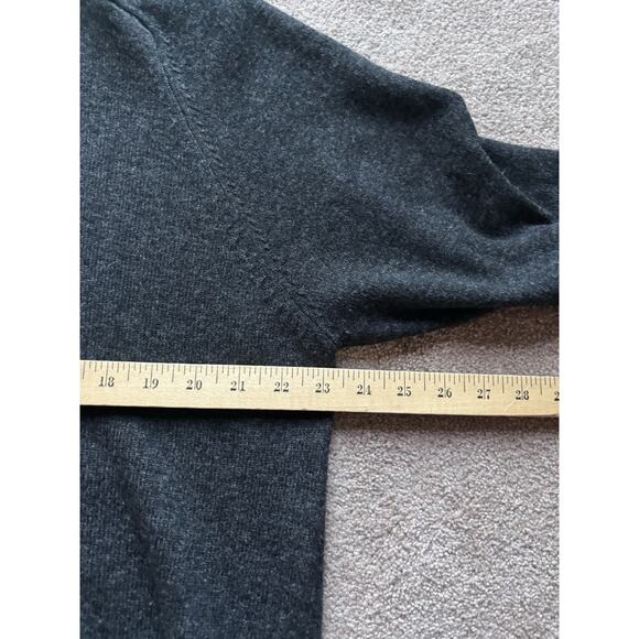 L.L. Bean Mens V Neck Lambswool Sweater Large Dark Gray Classic Fit Casual - Picture 5 of 6